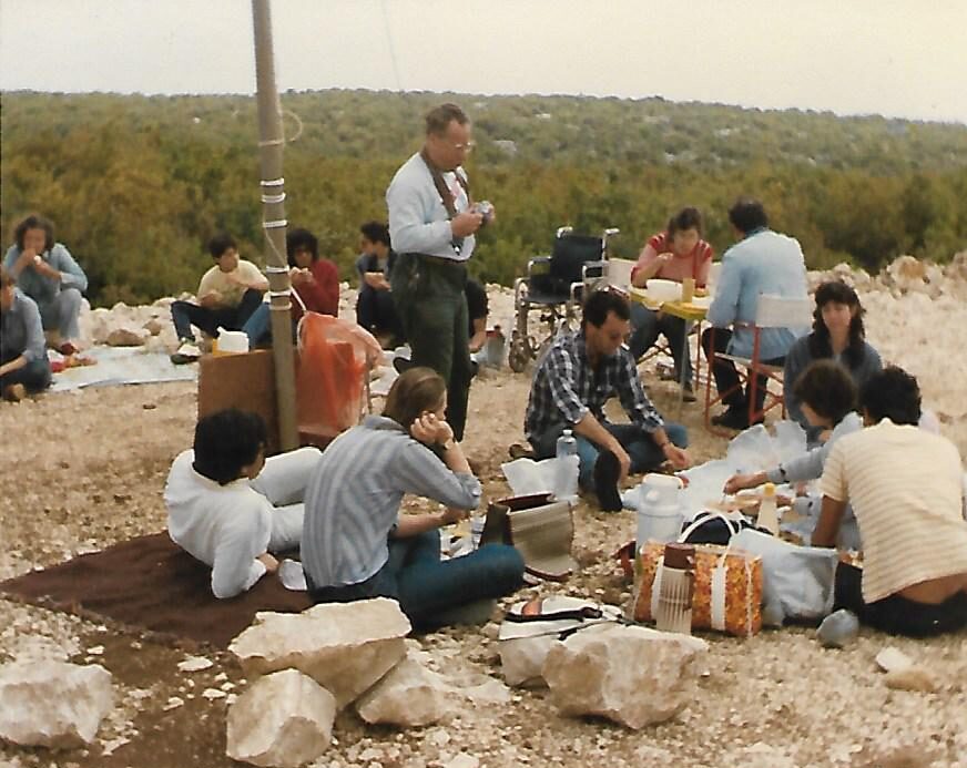1985