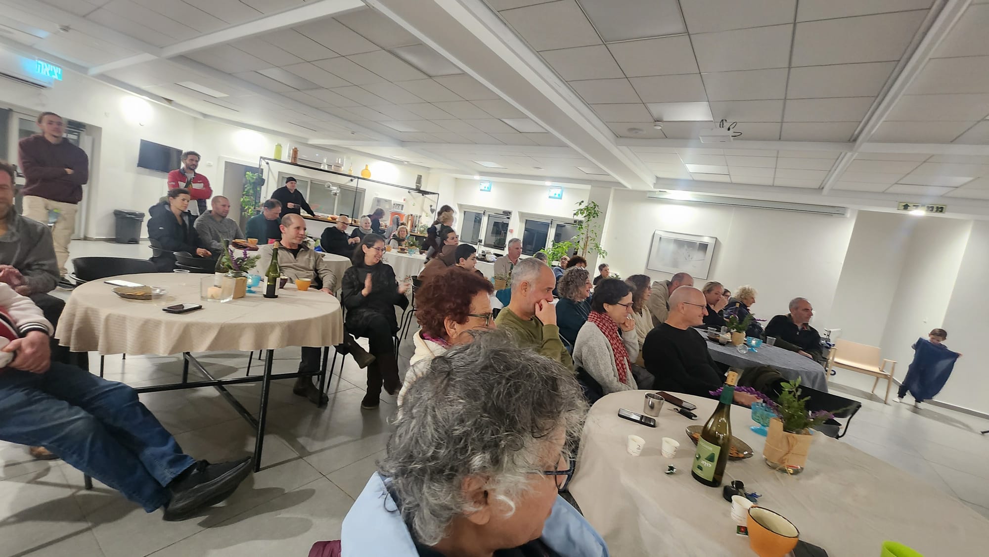 תרבות הוכעה מאחורי הגב וקבלת שבת עם ארוחה משותפת ינואר 2026